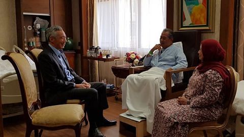 Prime Minister Lee Hsien Loong visits Malaysian Home Minister Muhyiddin Yassin in hospital