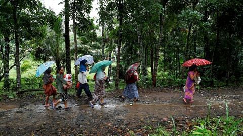 Indonesian tsunami: Torrential rains pound villages, hampering aid efforts in coastal areas around Sunda Strait