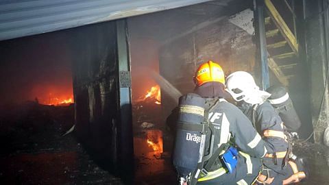 SCDF ambil masa lapan jam untuk padamkan kebakaran di Kranji