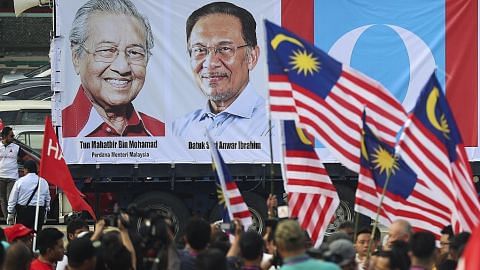 Mahathir akan turun padang untuk berkempen bersama Anwar