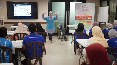 the Rahmatan lil Alamin (Blessings-to-All) Foundation (RLAF) and Masjid Yusof Ishak (MYI) have embarked on an elderly engagement project called ‘Project Touch’