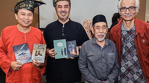 Majlis pelancaran buku beberapa penulis mapan setempat