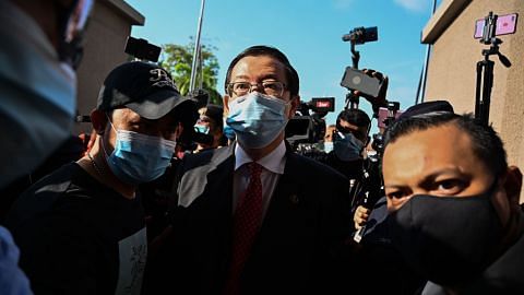 Lim Guan Eng dituduh minta rasuah $2b libat terowong Pulau Pinang