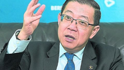 Bolehkah 'sentuhan ajaib' Anwar cetus kerjasama Umno-DAP, bentuk kerajaan baru M'sia?