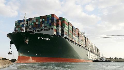 Rantaian bekalan dan iktibar daripada kapal 'sangkut' di Terusan Suez ...SG ikut terkesan