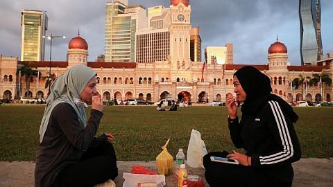 Kelantan hadkan solat di masjid bagi kekang penularan koronavirus