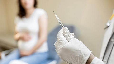 Tiada risiko beri vaksin pada wanita hamil