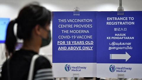 Penduduk 18 tahun ke atas ditawar vaksin Moderna tanpa tempahan