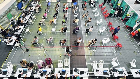 Gangguan digital dalam jagaan kesihatan tidak akan berlaku secepat sektor lain: Ong Ye Kung