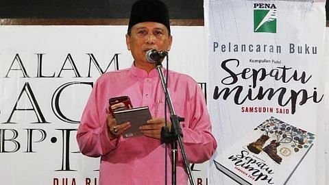 Memartabatkan bahasa Melayu melalui puisi, penulisan buku