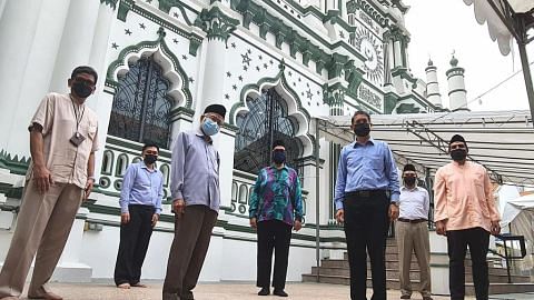 Pasangan India Muslim dapat manfaat program Bersamamu