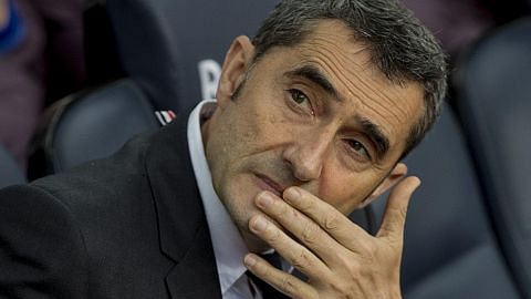 Nama bekas jurulatih Barca, Valverde, dikaitkan dengan MU