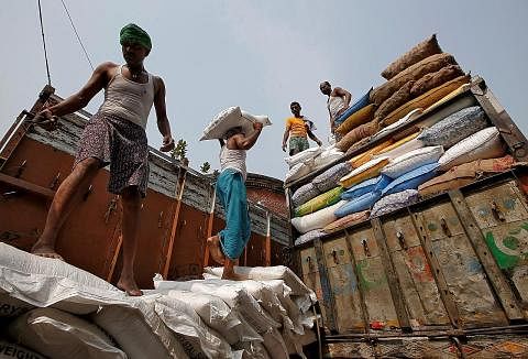 BENCANA KELAPARAN DI AFRIKA: Masalah kekurangan dunia akan menyebabkan bencana besar kelaparan di Afrika. - Foto AFP