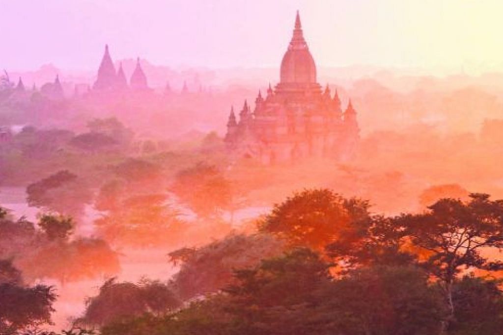 BERITA MELANCONG Pelawat Myanmar dilarang daki pagoda