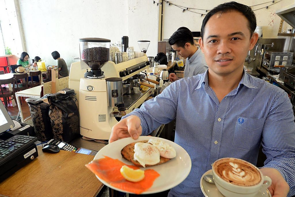 Buka kafe dek 'jatuh cinta' dengan budaya kopi