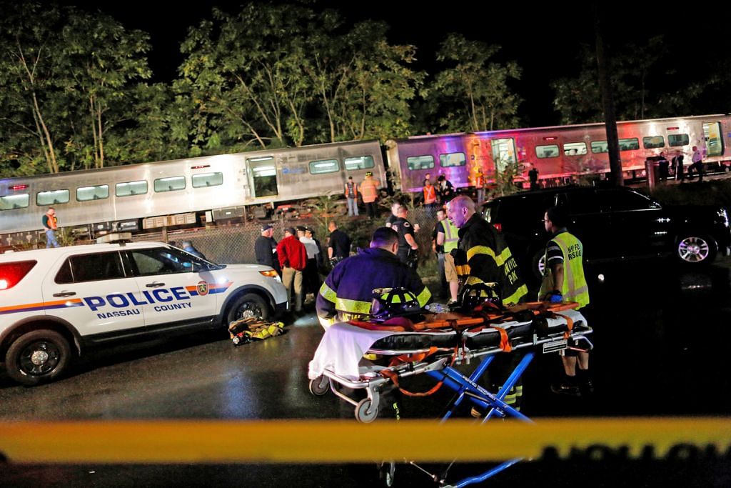 Puluhan cedera apabila kereta api New York tergelincir