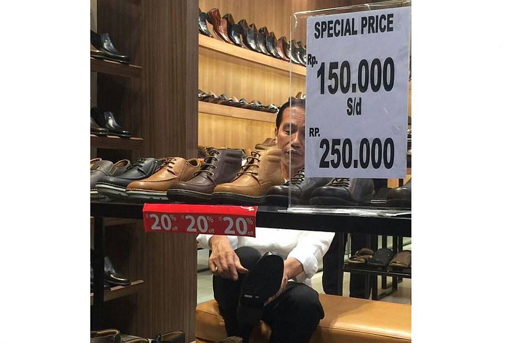 Jokowi senang beli kasut harga diskaun...