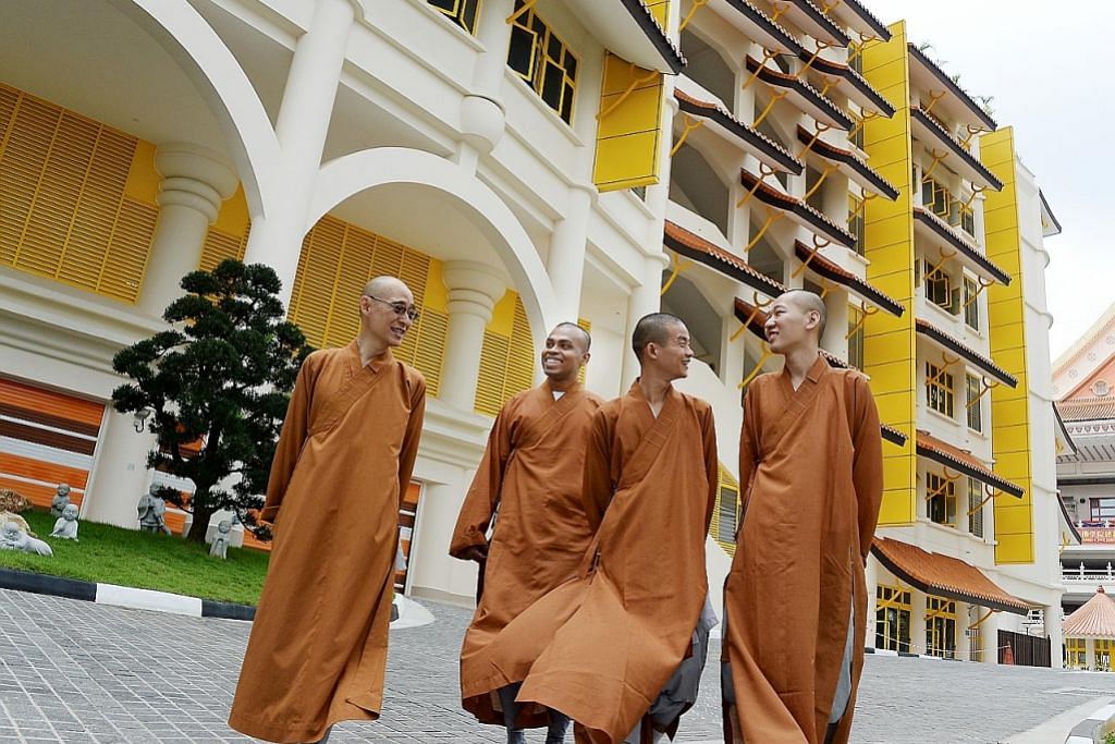 Antara pusat pengajian tinggi agama Buddha yang dihormati di rantau ini