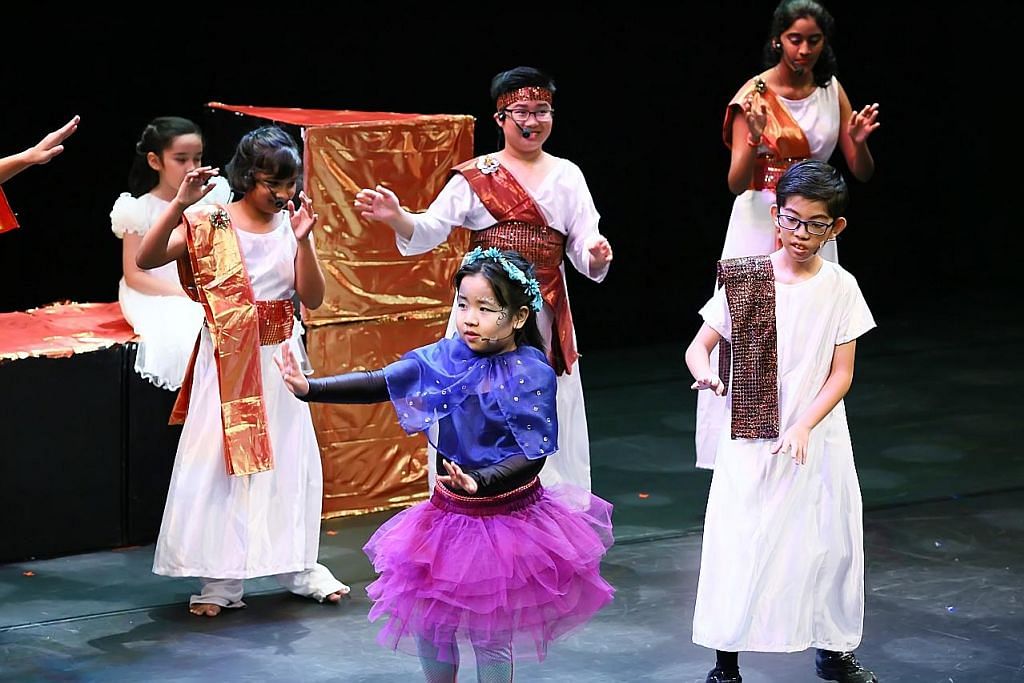 Lebih 45 murid disleksia jayakan persembahan teater 'Shakespeare 400'