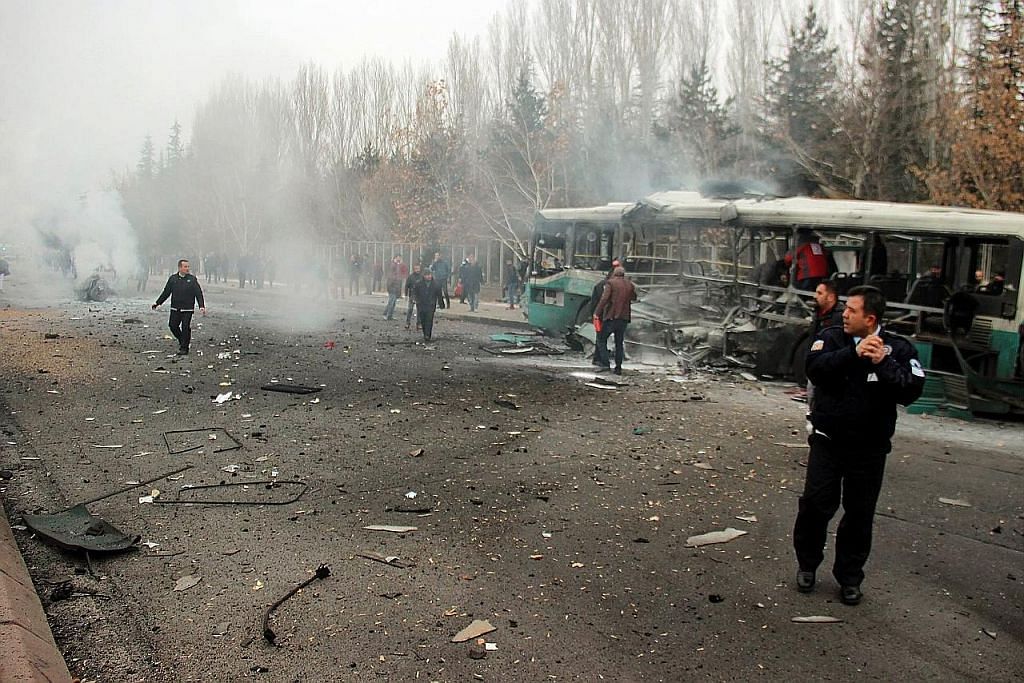 13 askar terbunuh dalam serangan bom di Turkey