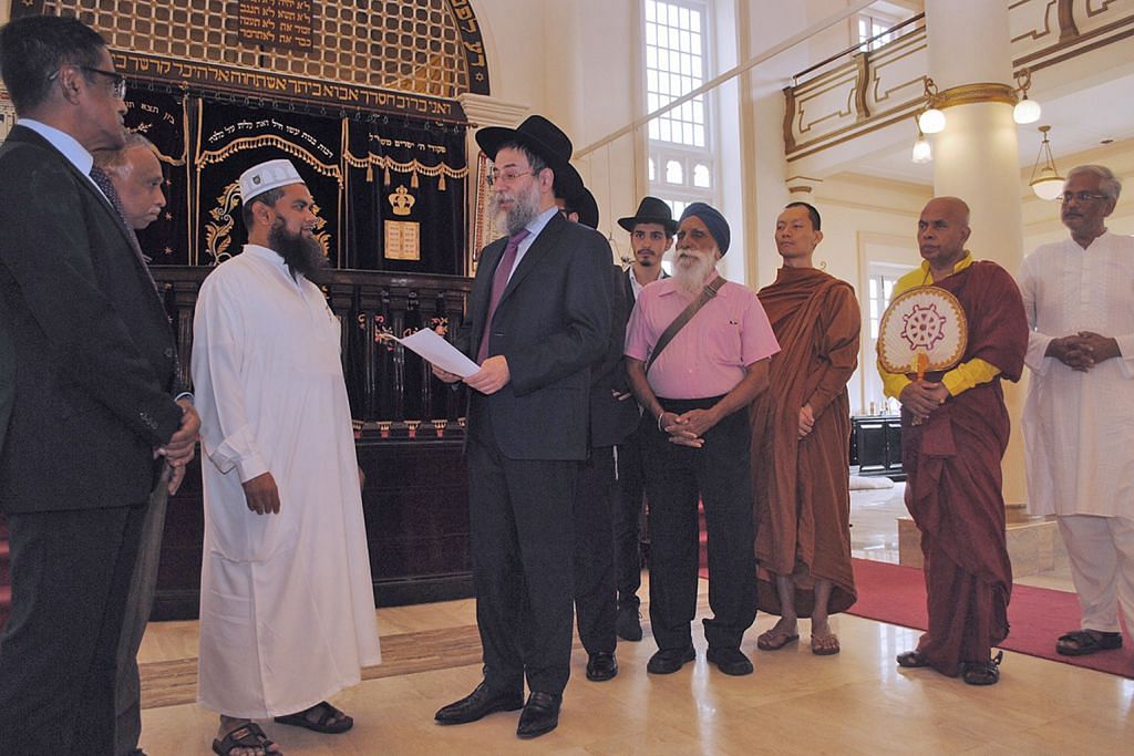 Rabbi terima kunjungan dan permohonan maaf imam KES IMAM SINGGUNG PERASAAN PENGANUT AGAMA LAIN