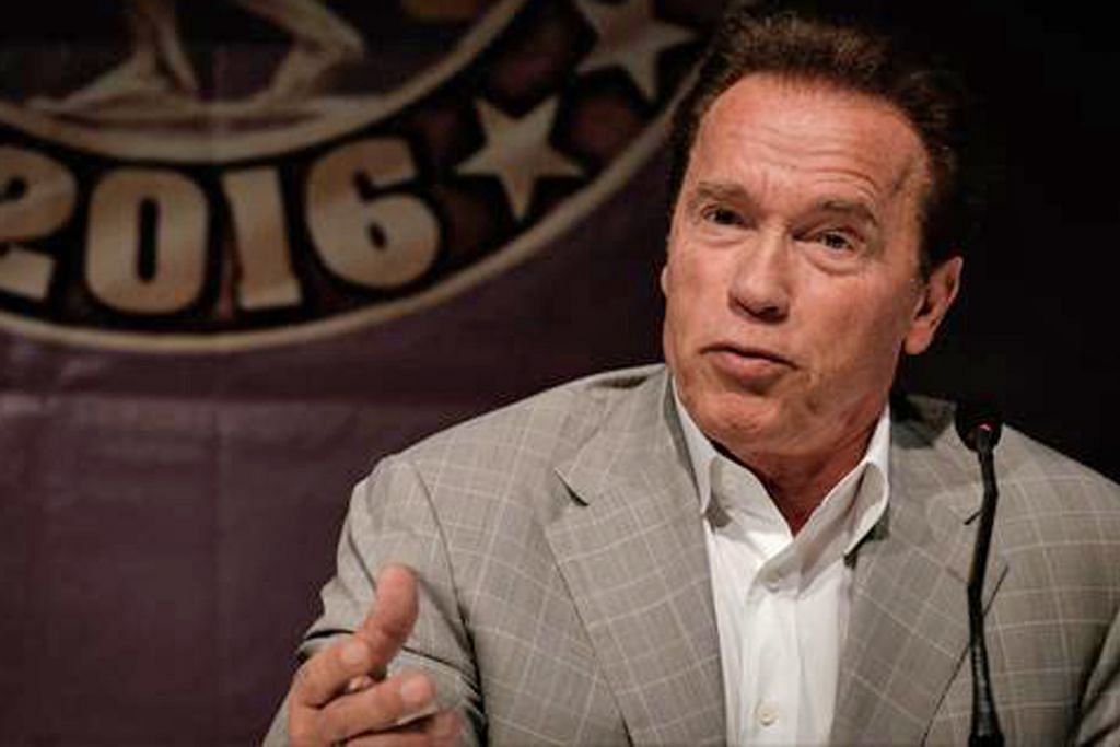 Schwarzenegger beri tip capai kejayaan pada graduan