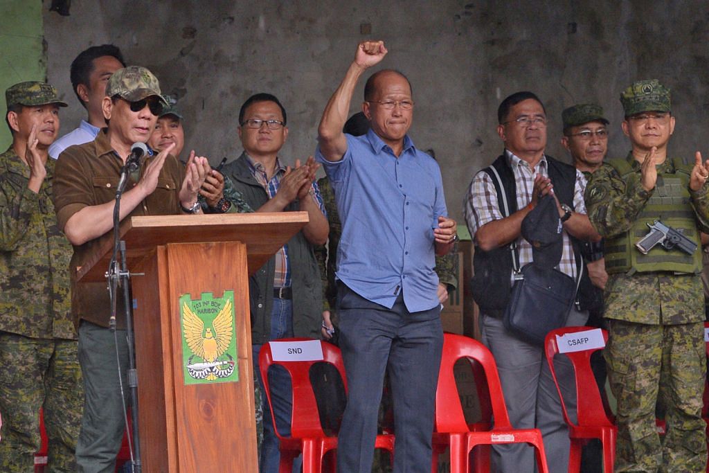Duterte isytihar Marawi bebas daripada pengganas