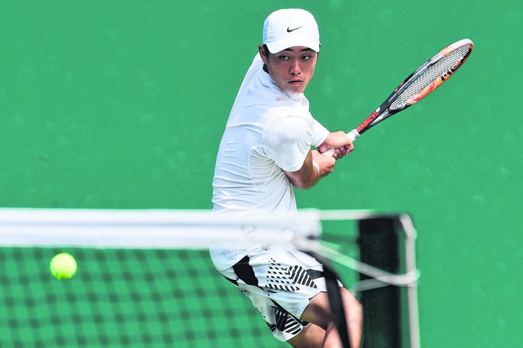Pemain harapan China di gelanggang tenis