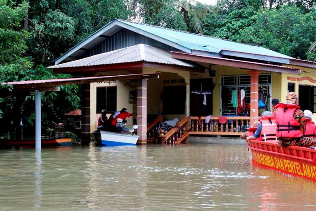 Jumlah penduduk di pusat pemindahan banjir di Kelantan, Terengganu berkurang