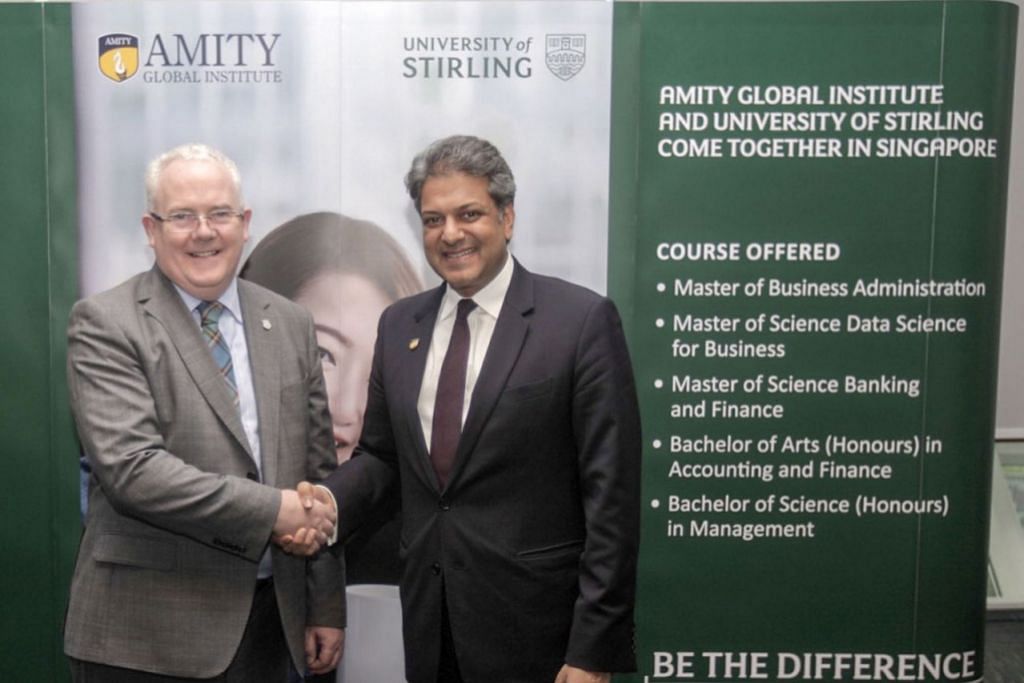 Universiti Stirling, Institut Amity Global tawar kursus dalam sains data
