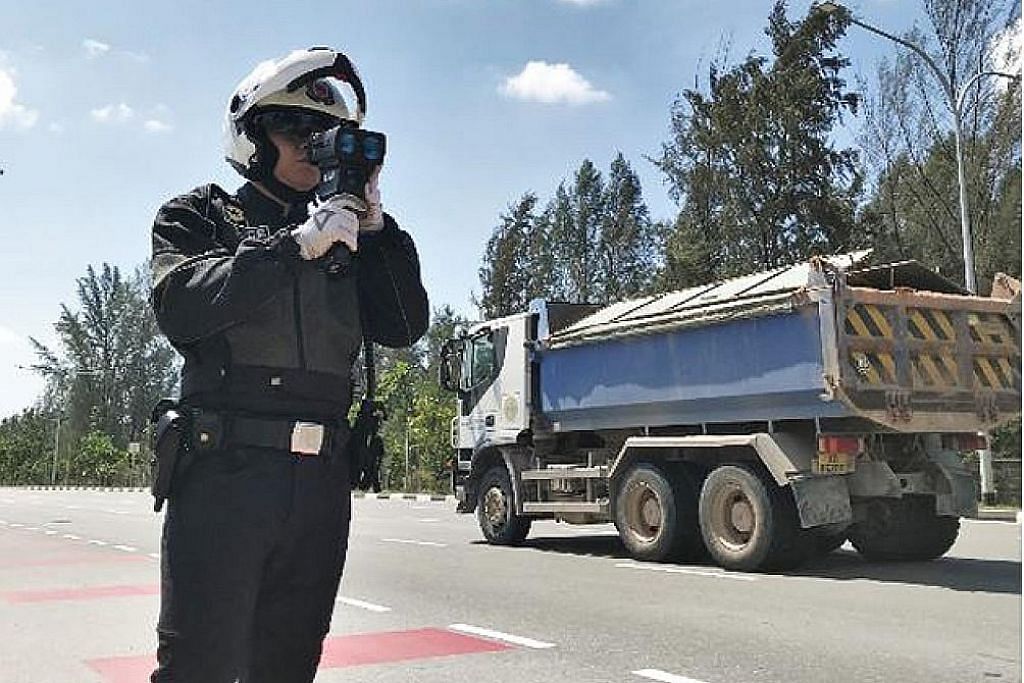 Polis Trafik, LTA jalankan operasi kenderaan berat