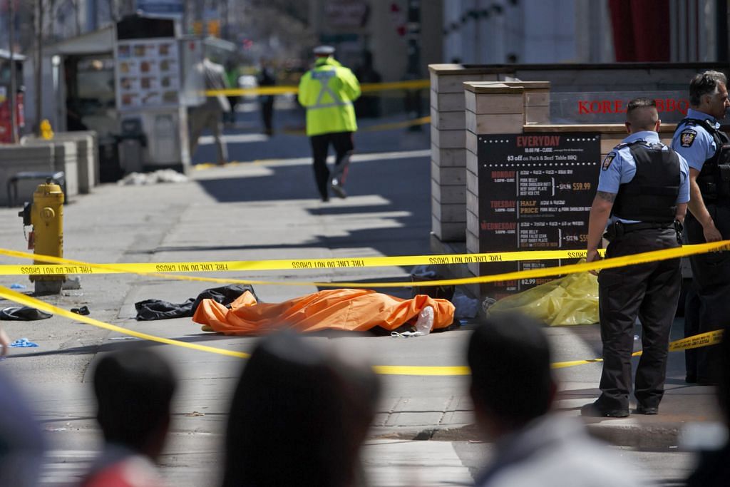 10 maut dan 16 cedera dalam rempuhan van di Toronto