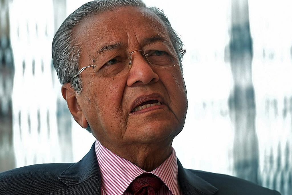 Mahathir: Ada usaha pujuk anggota Pakatan sertai gabungan Umno-PAS
