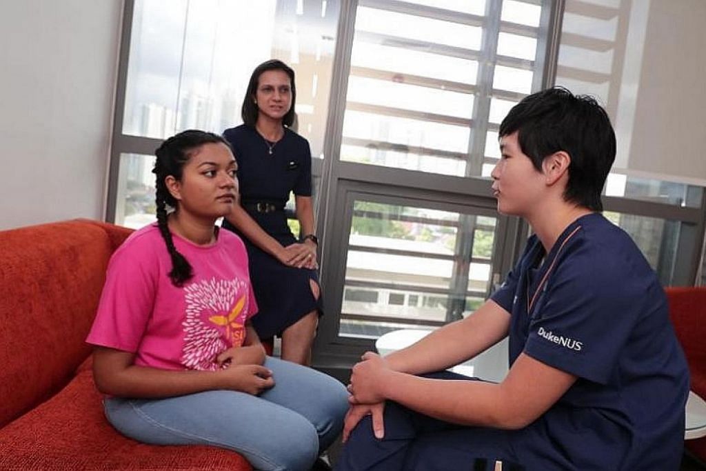 Pelakon jadi 'pesakit' bagi latih pelajar perubatan di KKH