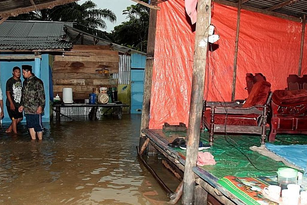 Lebih 9,000 penduduk Johor dipindah ekoran banjir
