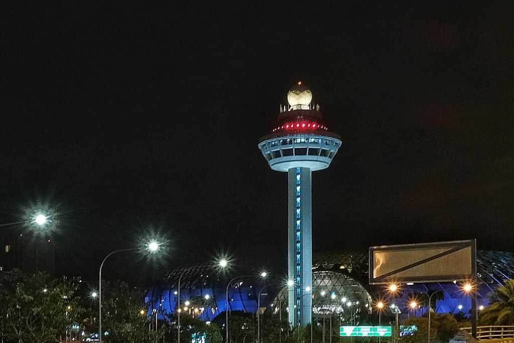 Operasi penerbangan di Lapangan Terbang Changi tertunda awal pagi semalam