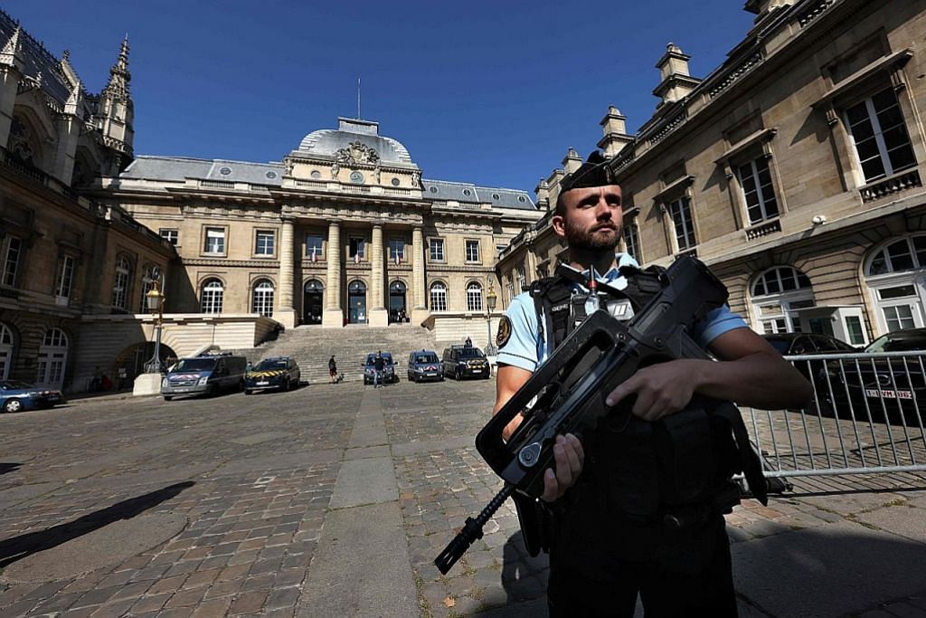 Perbicaraan besar dalang serangan pengganas di Paris 2015 bermula