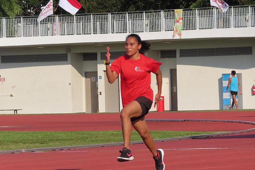 INGIN JADI TERBAIK: Walaupun Nurhayati pulang dengan tangan kosong daripada Grand Prix Para Atletik Dunia bulan lalu, beliau dapat melihat bagaimana pelari pecut terbaik dunia bersaing dan ia memberinya inspirasi untuk berlatih bersungguh-sungguh dan